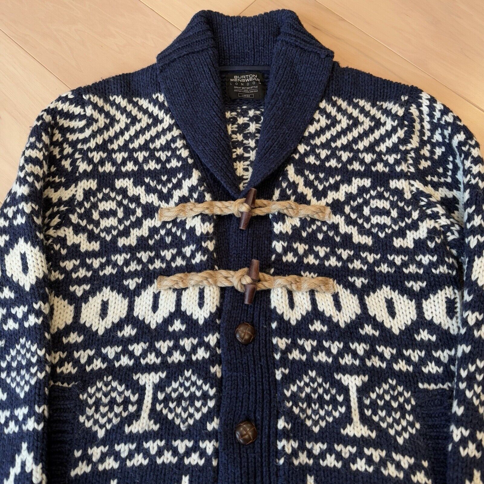 Burton Burton London Cardigan Large Blue Wool Toggle Cowichan Heavy Size US L / EU 52-54 / 3 - 3 Thumbnail