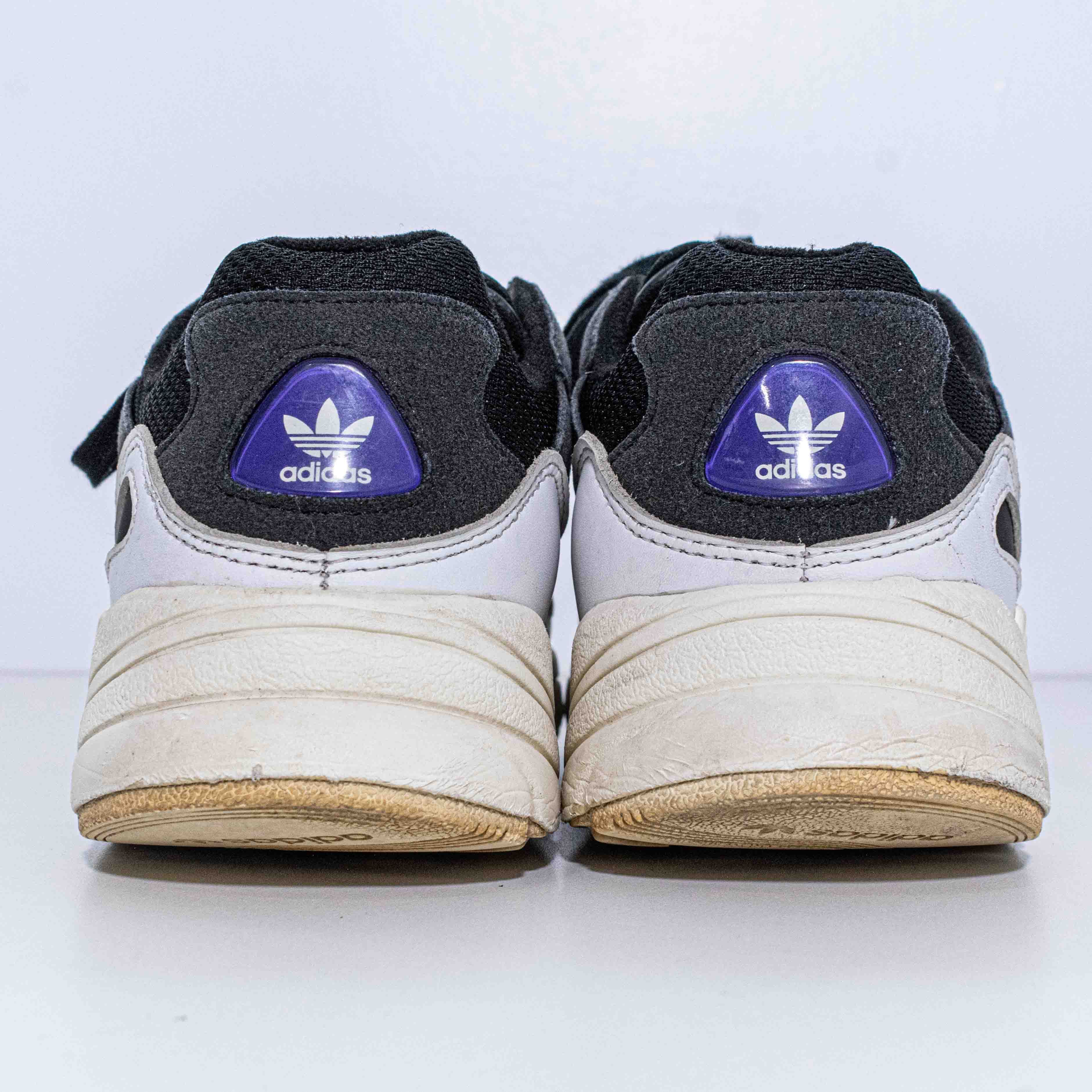 Adidas Adidas Yung 96 Orca Sneakers F97177 Mens 8.5 Streetwear Size US 8.5 / EU 41-42 - 2 Thumbnail
