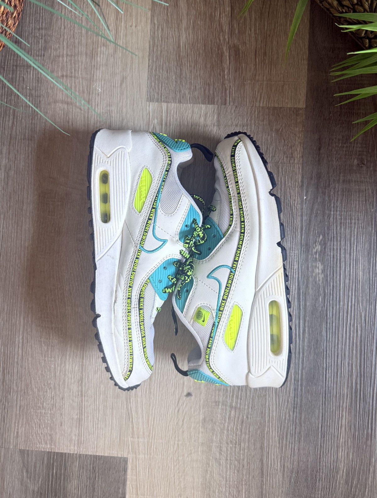 Nike × Vintage Nike Air Max 90 Worldwide Pack CV7665-100 Size 6Y 7.5W Women Size US 7.5 / IT 37.5 - 1 Thumbnail