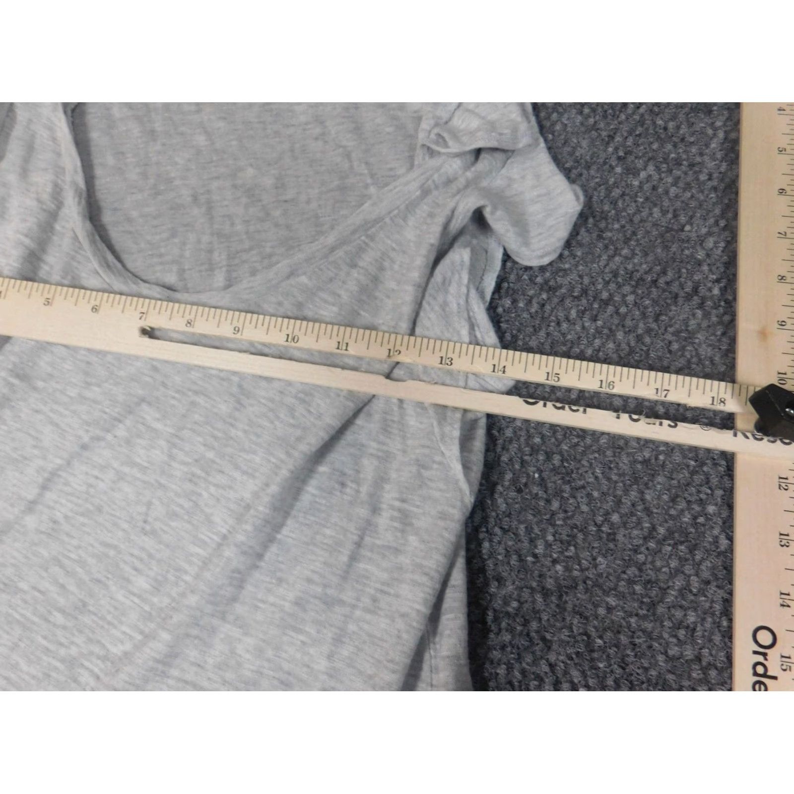 Express Express Womens Blouse XS Gray V-Neck Pullover Stretch Tank Top Cap Sleeve Cotton Modal Rayon Shirt Regular Womens US XS Gray Modern Basic Conference? Size XS / US 0-2 / IT 36-38 - 6 Thumbnail
