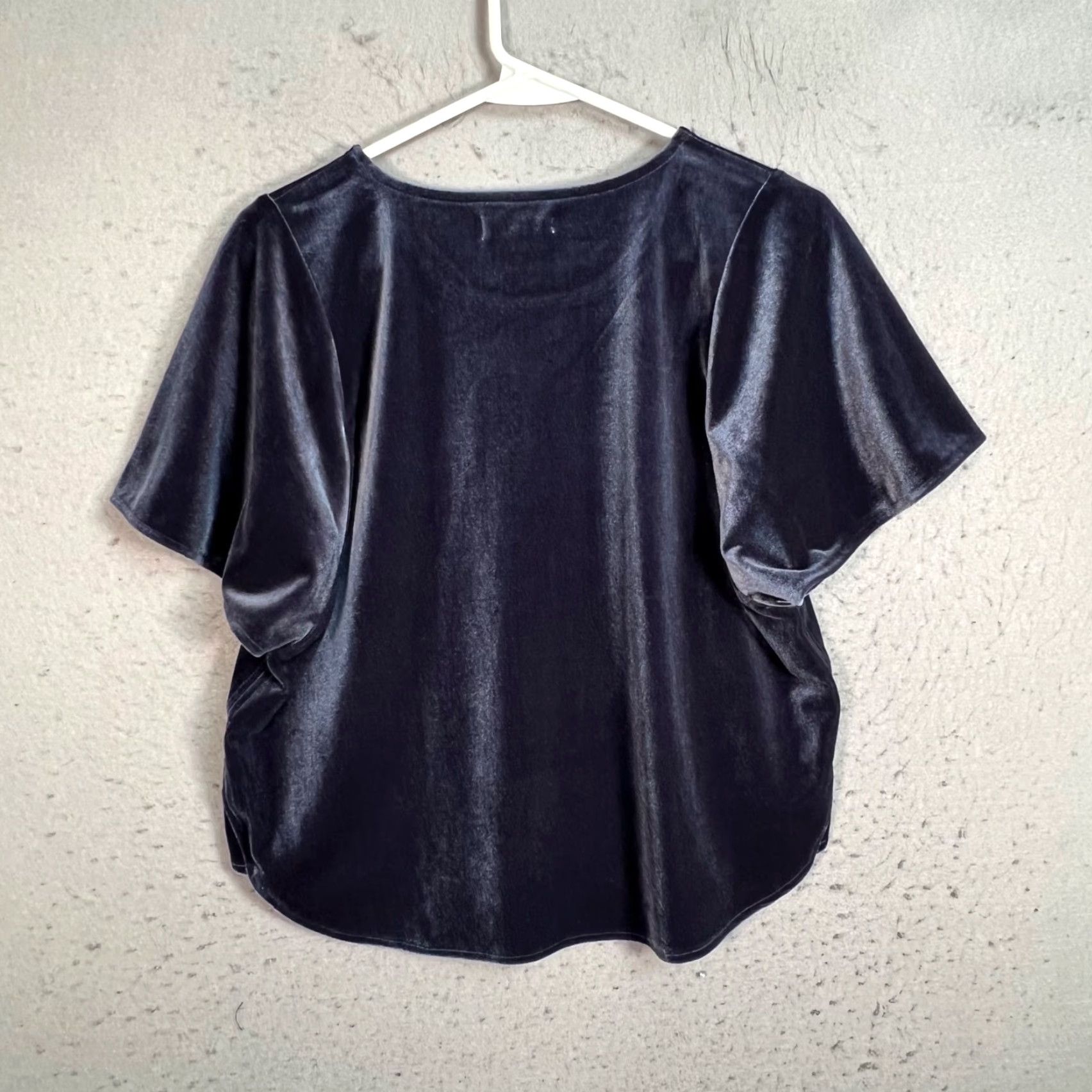 Madewell Madewell Top Womens Small Navy Blue Velvet Short Sleeve Blouse Womens Size S / US 4 / IT 40 - 2 Thumbnail