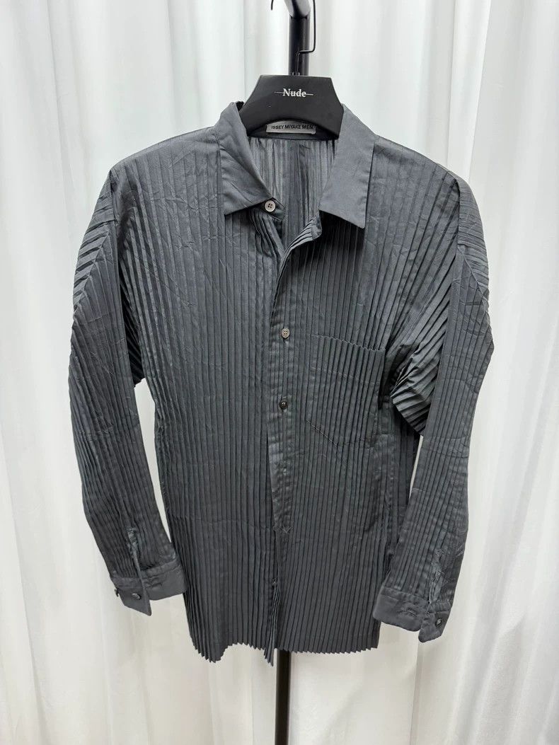 Issey Miyake Grey striped pleated cardigan