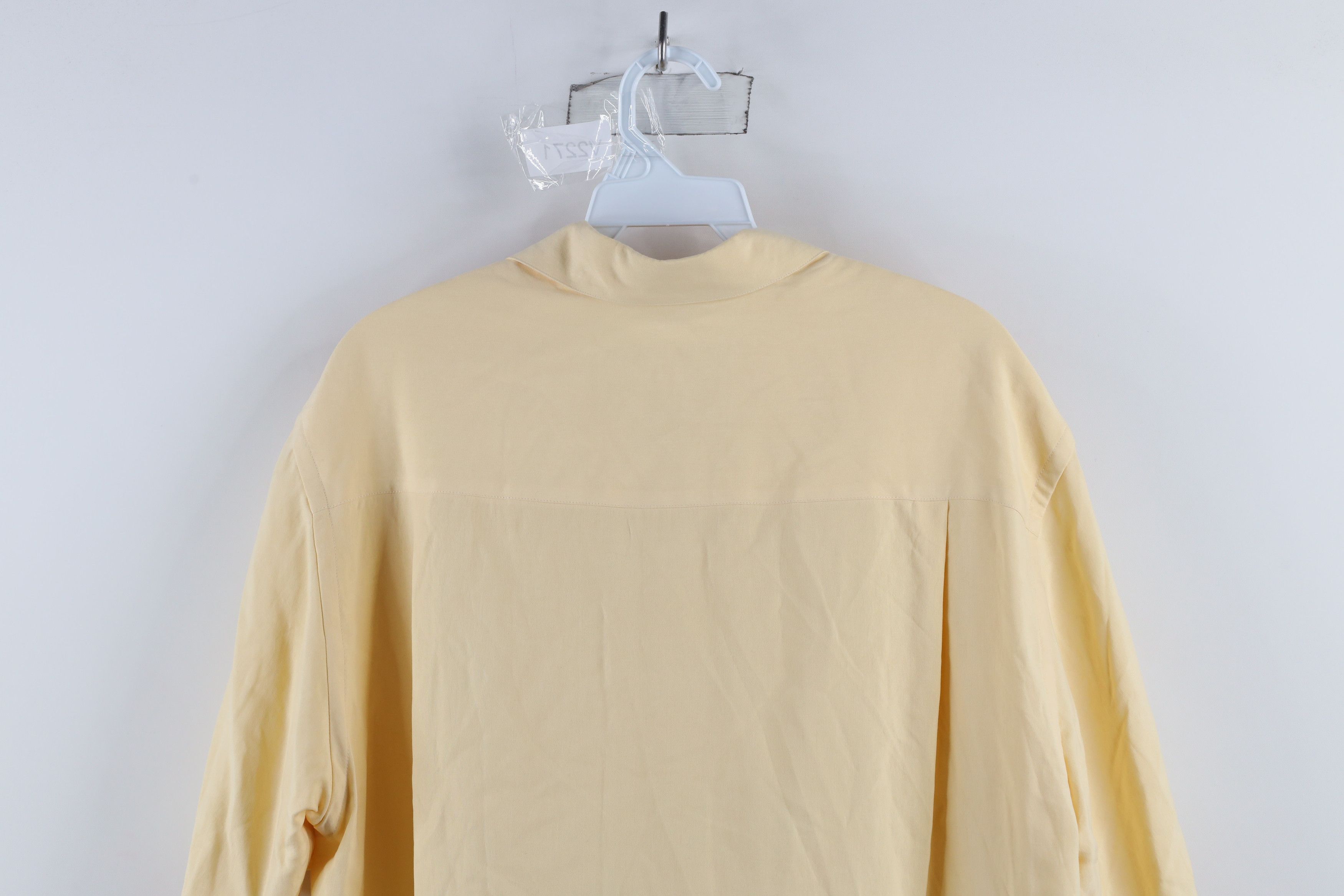 Vintage Vintage 90s Streetwear Silk Short Sleeve Button Shirt Yellow Size US M / EU 48-50 / 2 - 7 Thumbnail