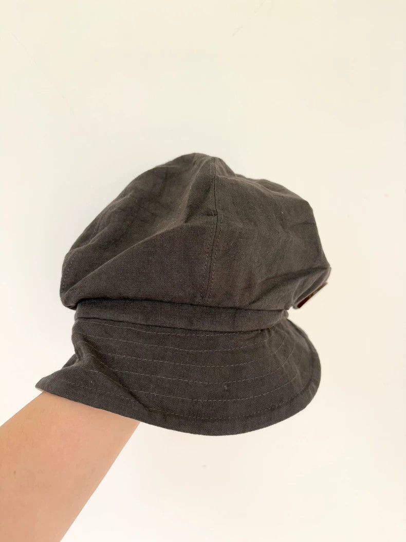 Vivienne Westwood Vivienne Westwood Old grayish-brown newsboy hat Size ONE SIZE - 3 Thumbnail