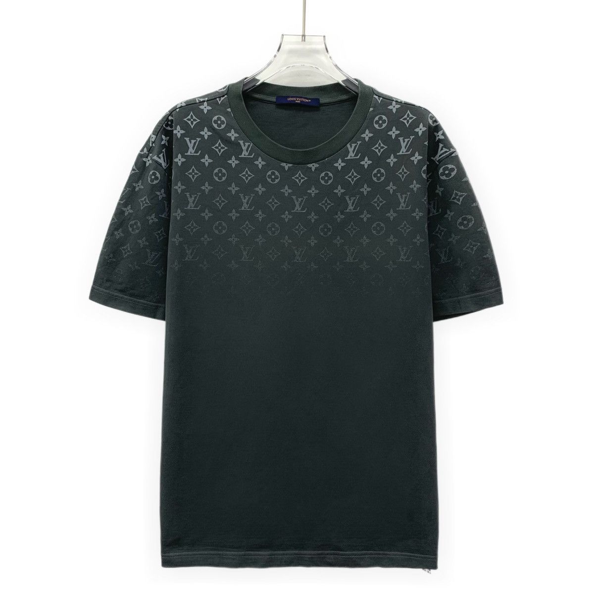 Louis Vuitton Louis Vuitton 24 Green Logo Cotton Short Sleeve T-Shirt Size US XL / EU 56 / 4 - 1 Thumbnail