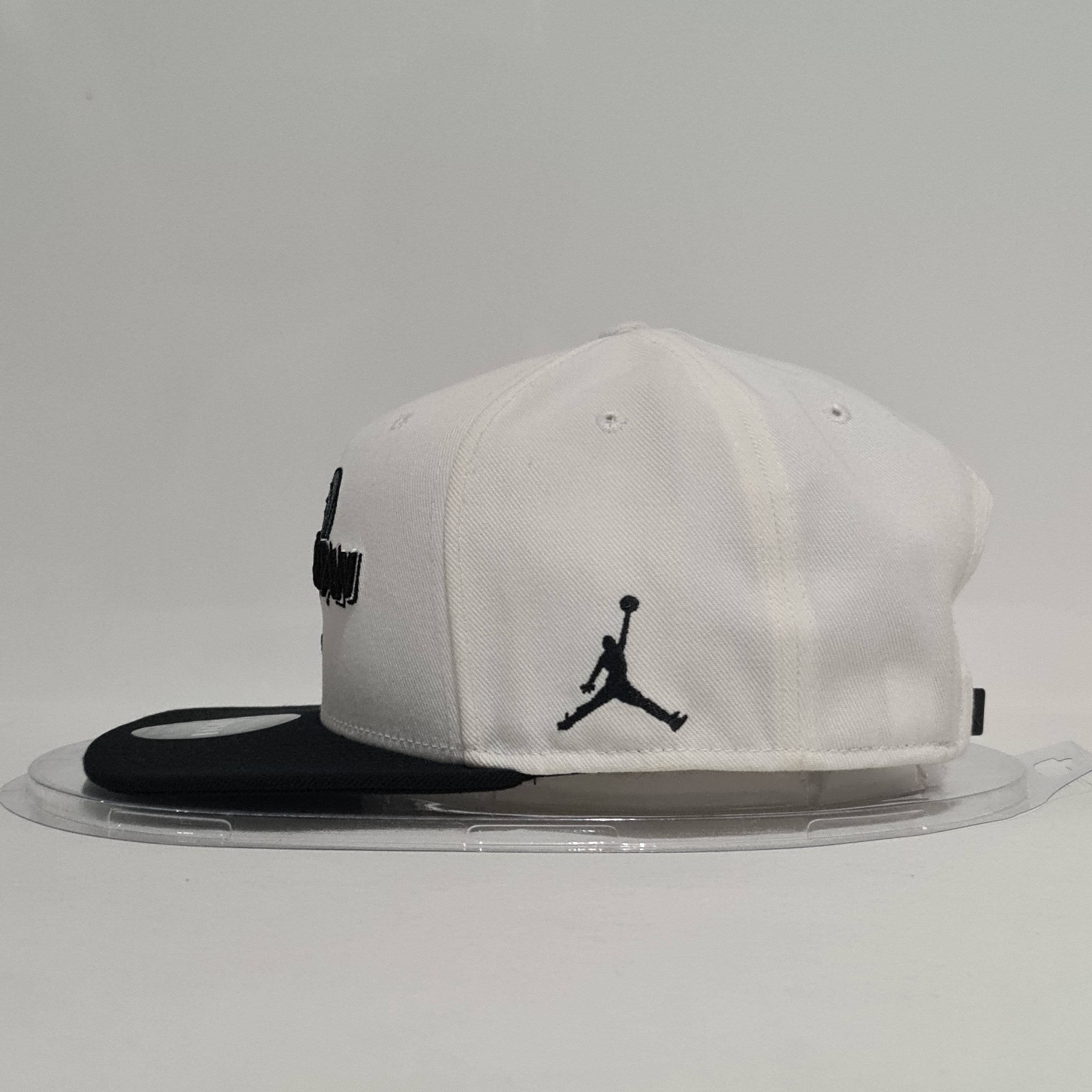 Jordan Brand Jordan Cap Snapback 'Air Jordan Space Jam' White/Black Size ONE SIZE - 3 Thumbnail