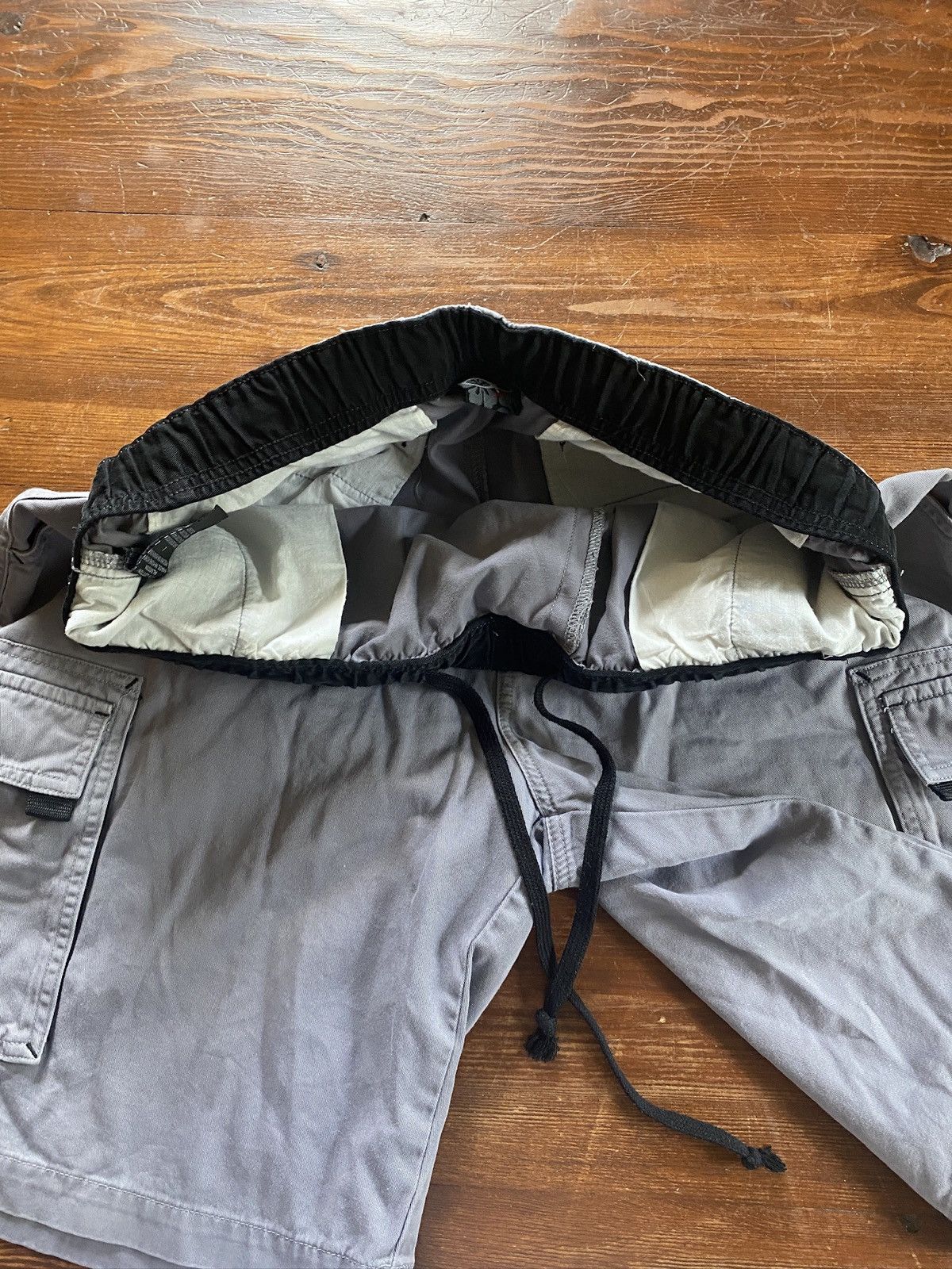 Ocean Pacific × Vintage Vintage 90’s Ocean Pacific Grey Wide Leg Cargo Shorts Size US 38 / EU 54 - 14 Thumbnail