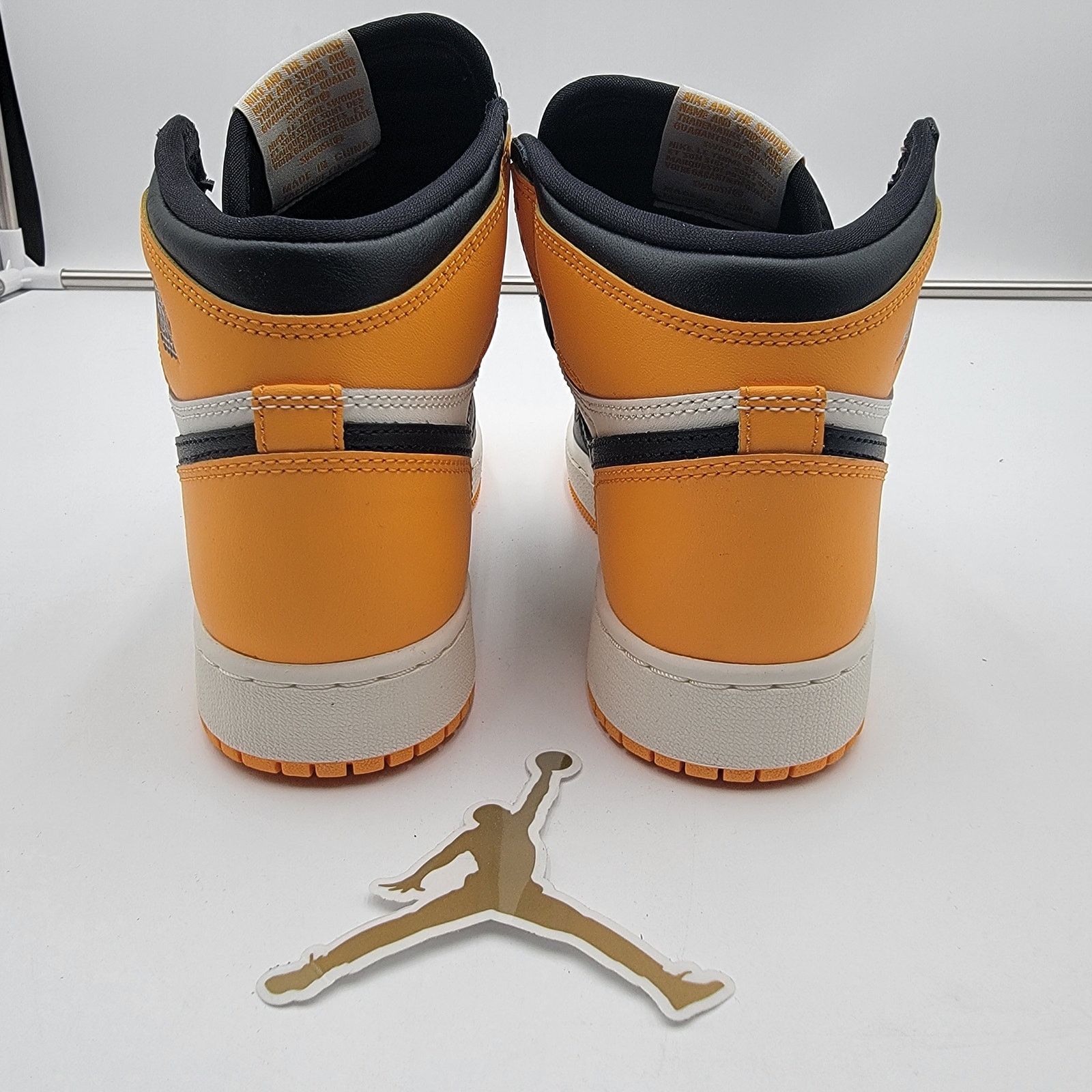 Jordan Brand Air Jordan 1 Retro High OG GS 'Yellow Toe' Sz 5.5 575441-711 Size US 5.5 / EU 38 - 5 Thumbnail
