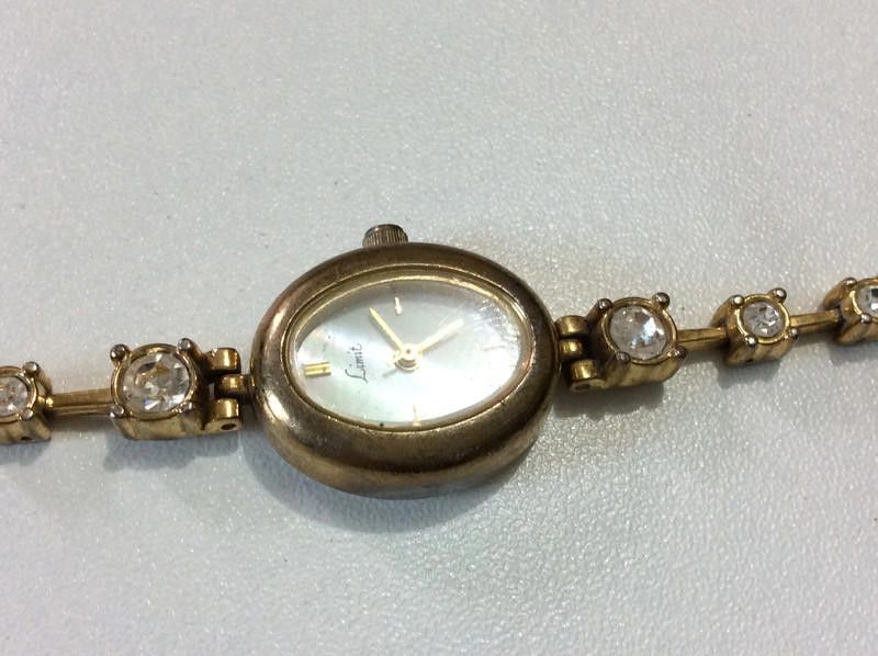 Designer limit gold dial stainless steel watch Size ONE SIZE - 4 Thumbnail