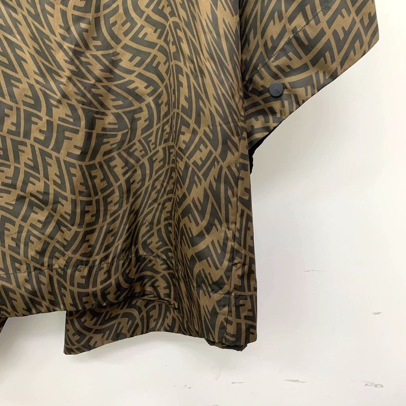 Fendi FENDI size 100*154cm Dark Brown Logo Printed Hooded Semi-Zi Size US M / EU 48-50 / 2 - 4 Thumbnail