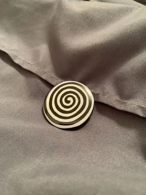 VIBE Spiral Soft Button Pin Size ONE SIZE - 2 Thumbnail