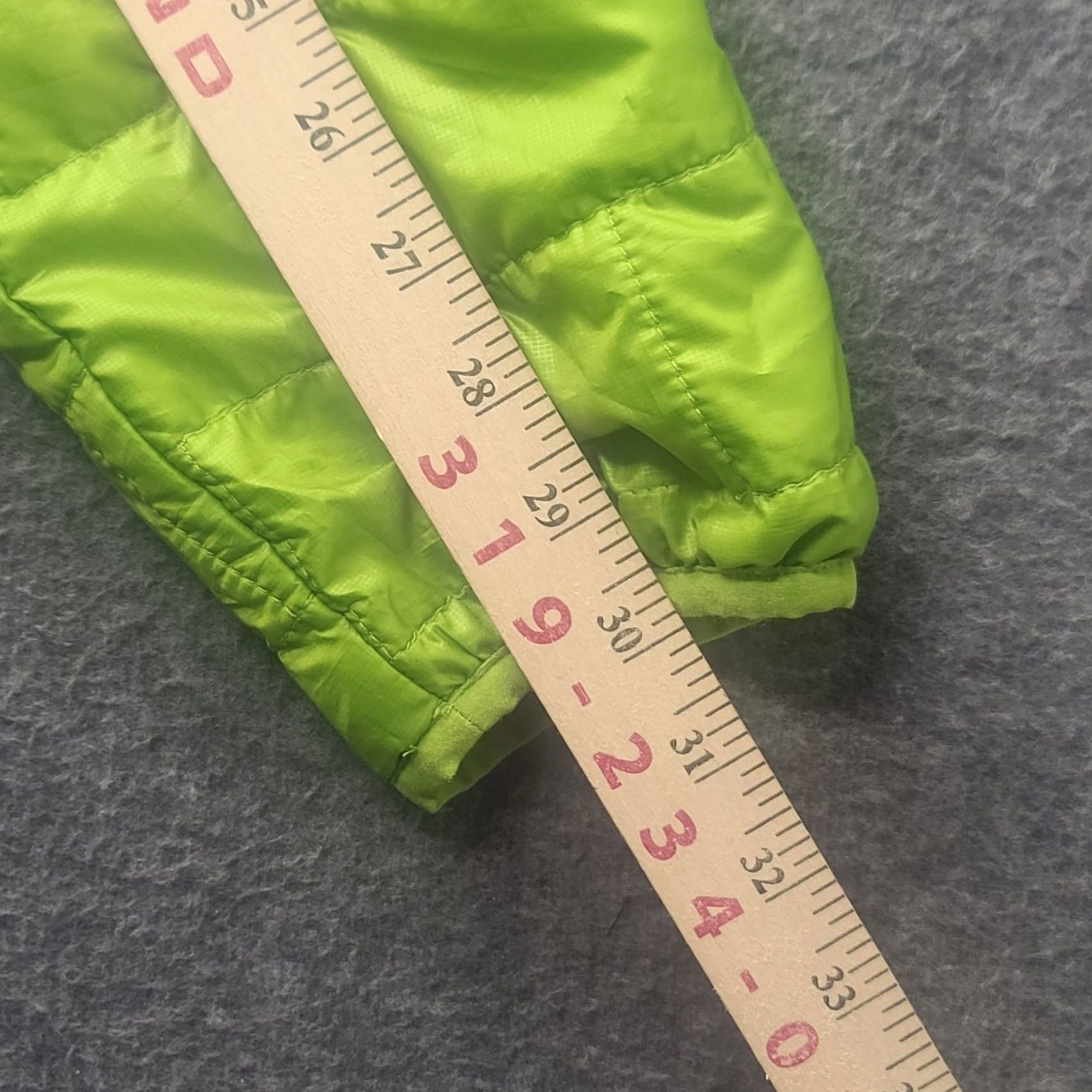 Patagonia Patagonia Nano Puff Mens XS Regular Fit Packable Lightweight Warm Winter Jacket Green Solid Zip Up Size US XS / EU 42 / 0 - 4 Thumbnail