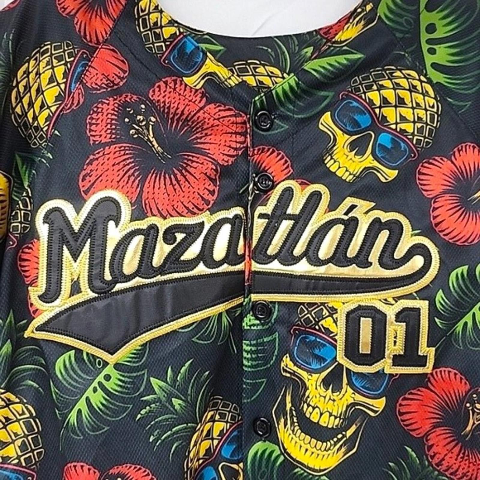 Other Mazatlán Graphic T-Shirt with Skulls and Pineapples Size US S / EU 44-46 / 1 - 2 Thumbnail