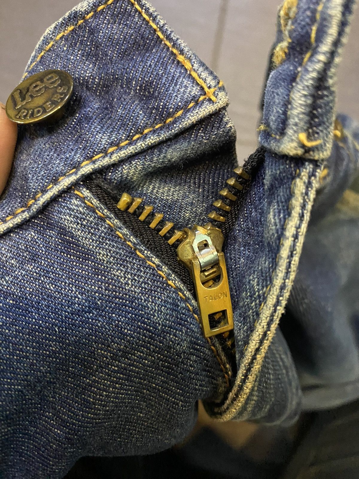 Lee × Vintage Lee Riders Vintage selvedge like buggy Size US 35 - 5 Thumbnail