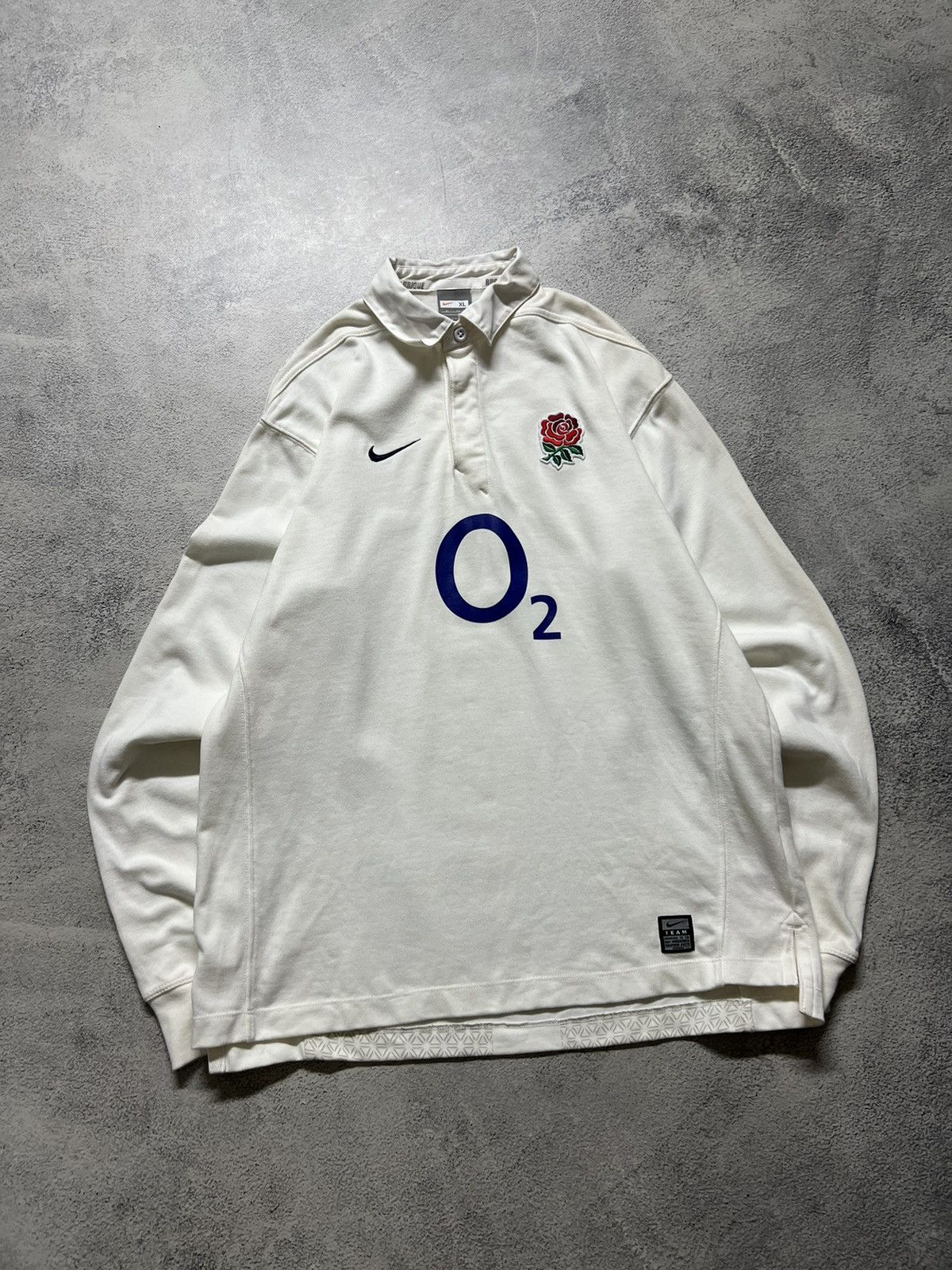 Vintage Vintage Blokecore Nike England 02 Rugby Longsleeve Polo Size US S / EU 44-46 / 1 - 1 Thumbnail