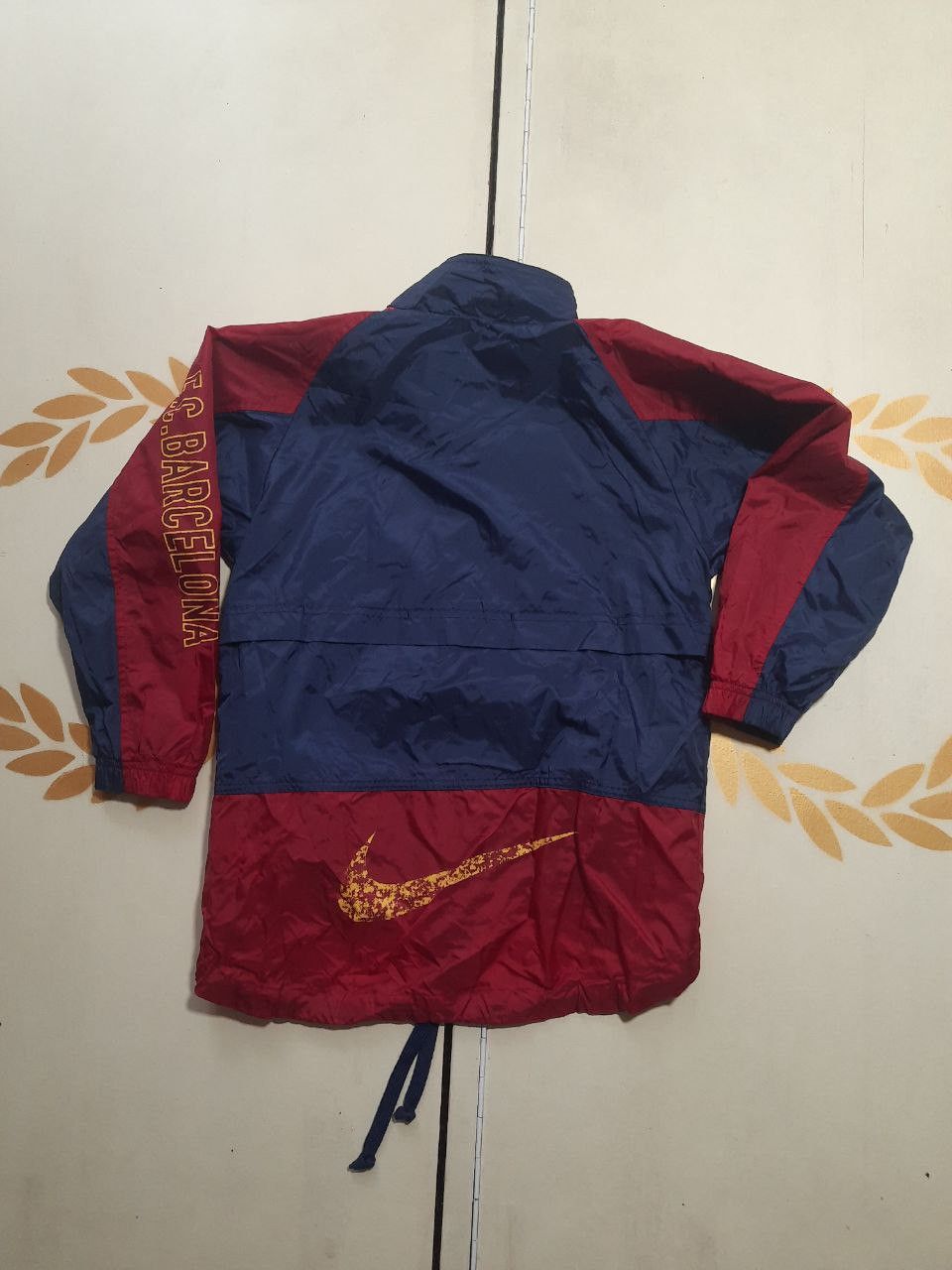 Nike × Vintage Nike Barcelona FC Windbreaker Vintage size kids S Size US XXS / EU 40 - 6 Thumbnail