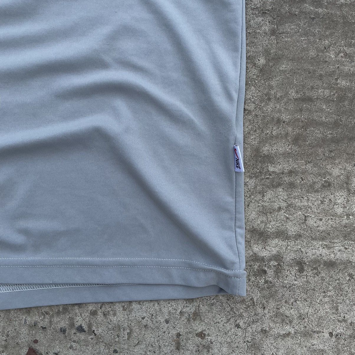 Nike × Vintage Vintage T-shirts Nike Big Logo Centre Logo Y2K 90s Size US XL / EU 56 / 4 - 3 Thumbnail