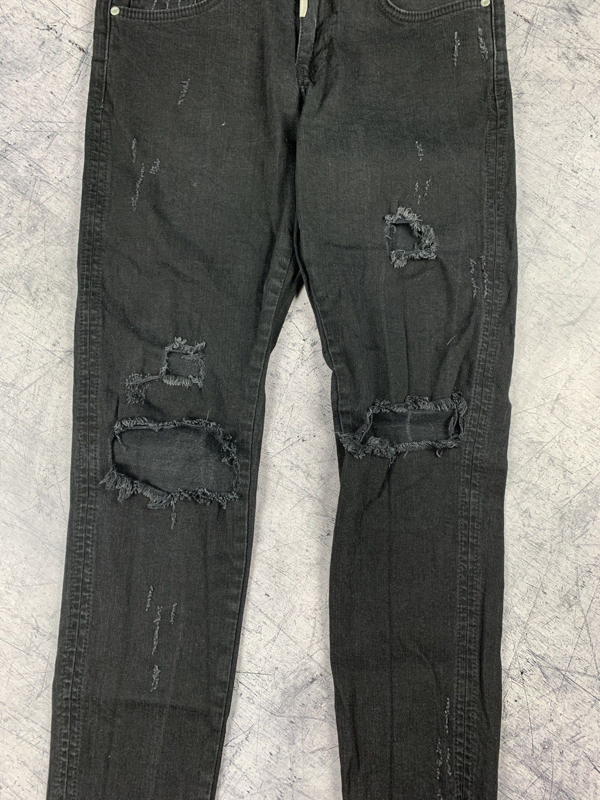 Represent Clo. Represent Clo. Knee Destroyer Denim Black Skinny Jeans Sz 30 Size US 30 / EU 46 - 4 Thumbnail