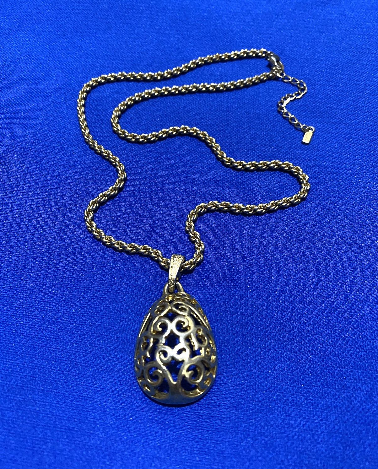 Yves Saint Laurent Yves Saint Laurent Earl Leroder Pendant Size ONE SIZE - 1 Thumbnail