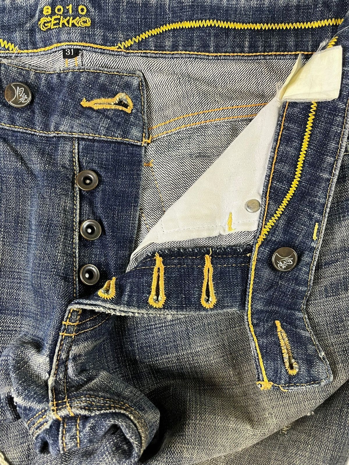 Japanese Brand Vintage Japanese Brand Mud Wash Rip Distressed Flare Jeans Size US 32 / EU 48 - 10 Thumbnail