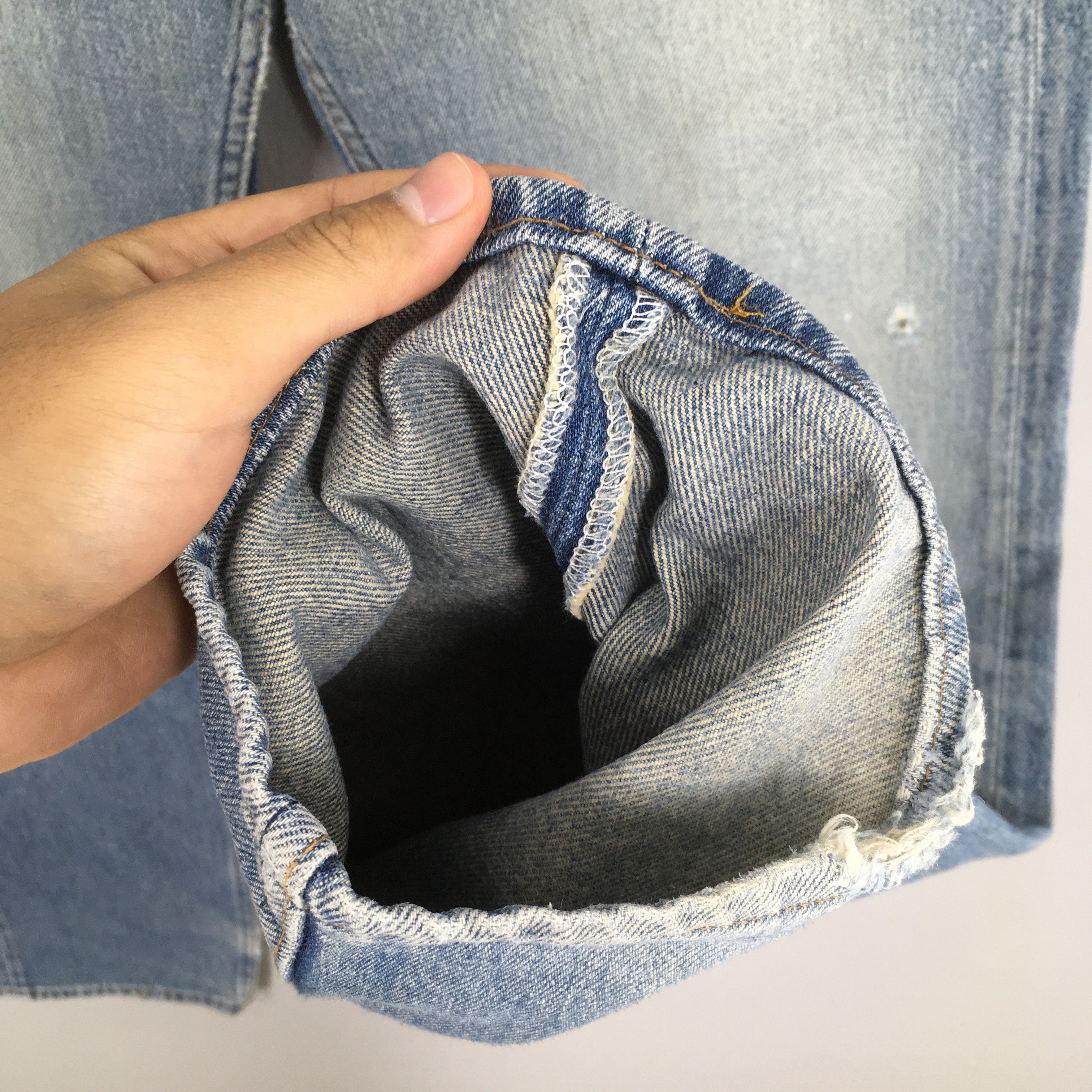 Levi's Size 30x31 Vintage 90s Levi's 501 Faded Blue Jeans S322 Size US 30 / EU 46 - 5 Thumbnail