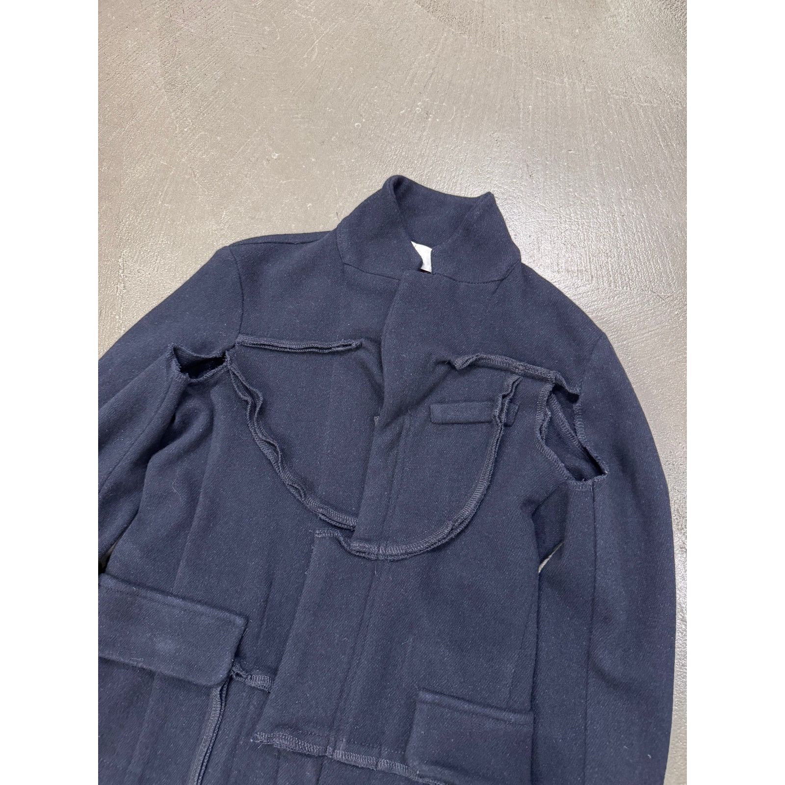 Comme des Garcons Comme des Garçons x H&M Deconstructed Jacket Size US S / EU 44-46 / 1 - 3 Thumbnail