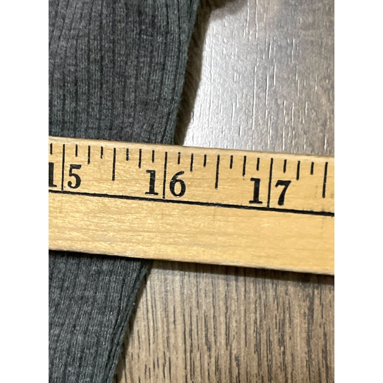 Vintage Maurices Shirt Women's Medium Gray Long Sleeve Ruffled Mock Neck T-Shirt Casual Modern Vintage No Size M / US 6-8 / IT 42-44 - 3 Thumbnail