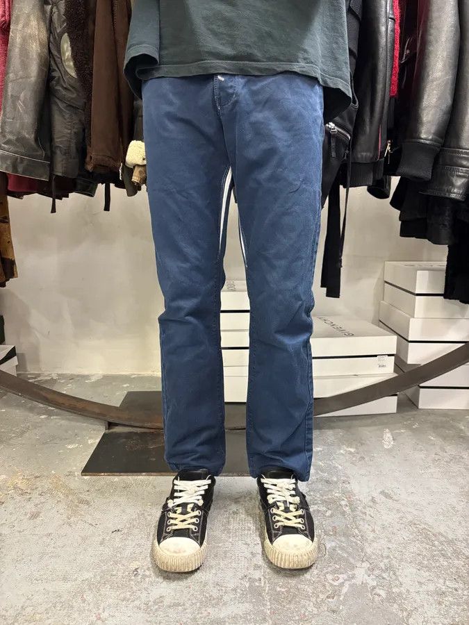 Gucci 2000s Gucci Navy & White Avant-Garde Slim Pants Size US 30 / EU 46 - 2 Thumbnail