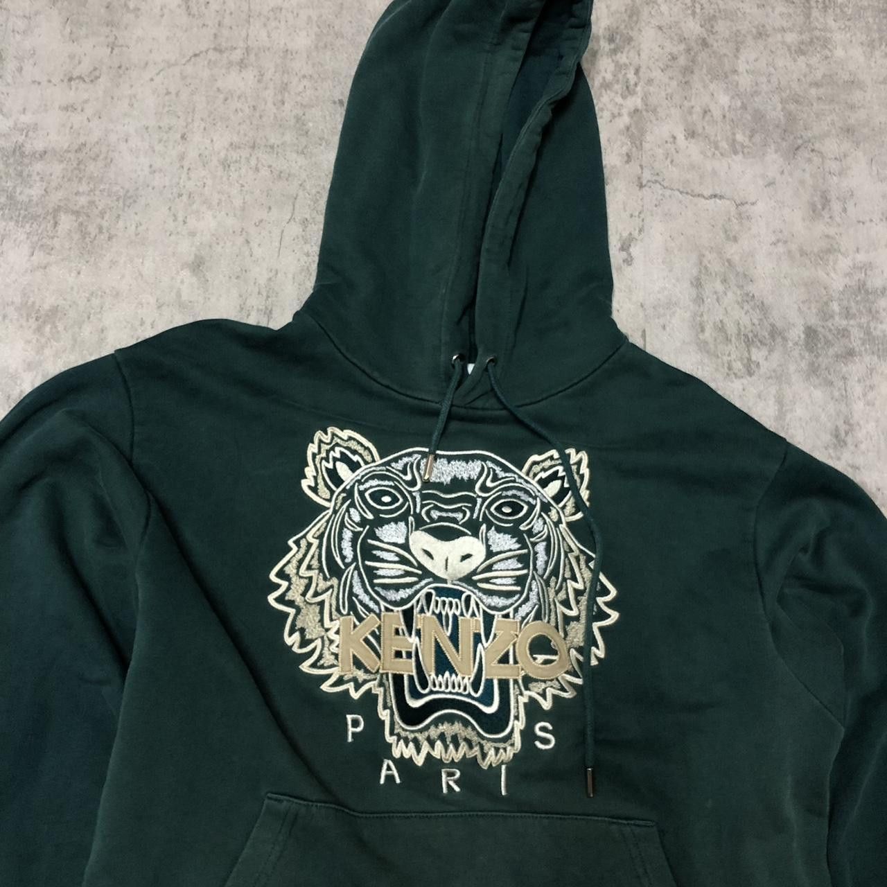 Kenzo Green Kenzo hoodie with gold tiger design #streetwear Size US XS / EU 42 / 0 - 2 Thumbnail