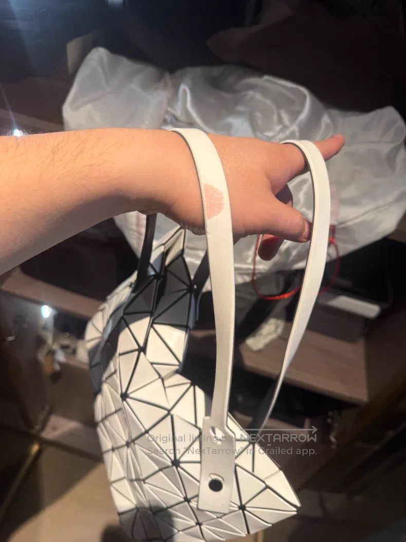 Issey Miyake Issey Miyake White Handbag Size ONE SIZE - 6 Thumbnail