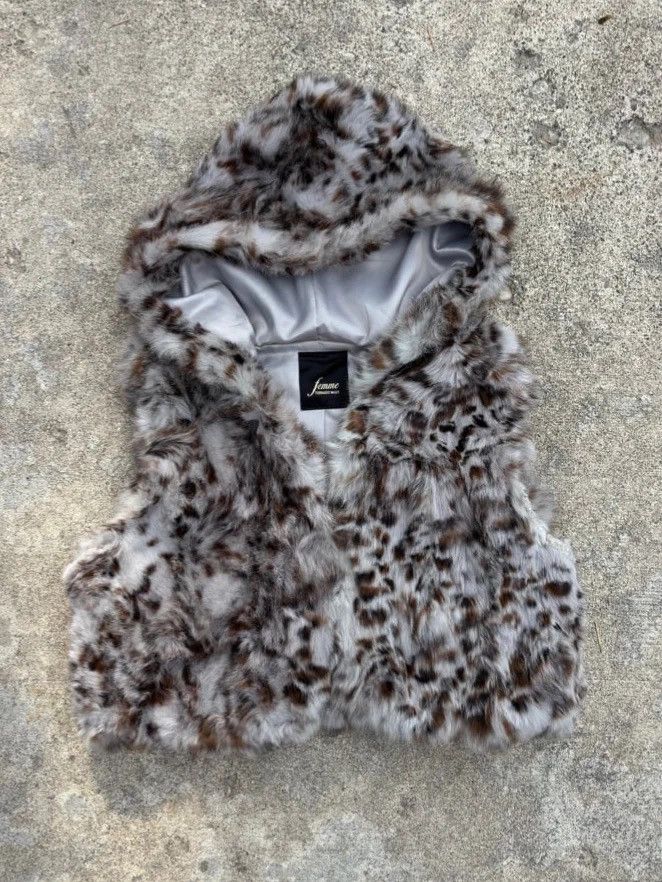 Tornado Mart Japanese brand Tornado Mart Faux Fur Cropped Vest Size XS / US 0-2 / IT 36-38 - 1 Thumbnail