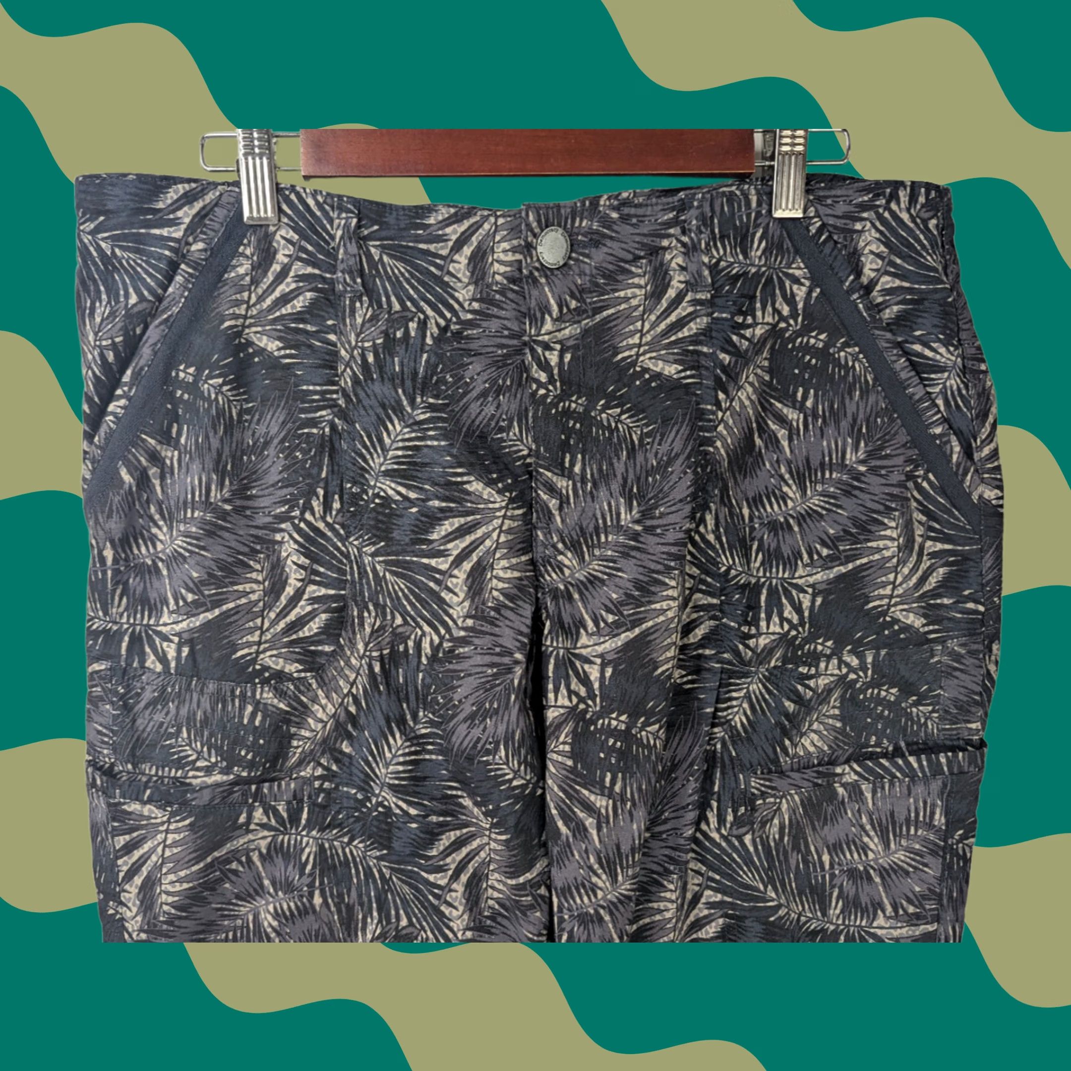 Vintage Democracy Pants Women's 12 Cargo Twill Navy Floral Minimal Cropped Straight Front Pocketed Size 34" / US 12 / IT 48 - 1 Thumbnail