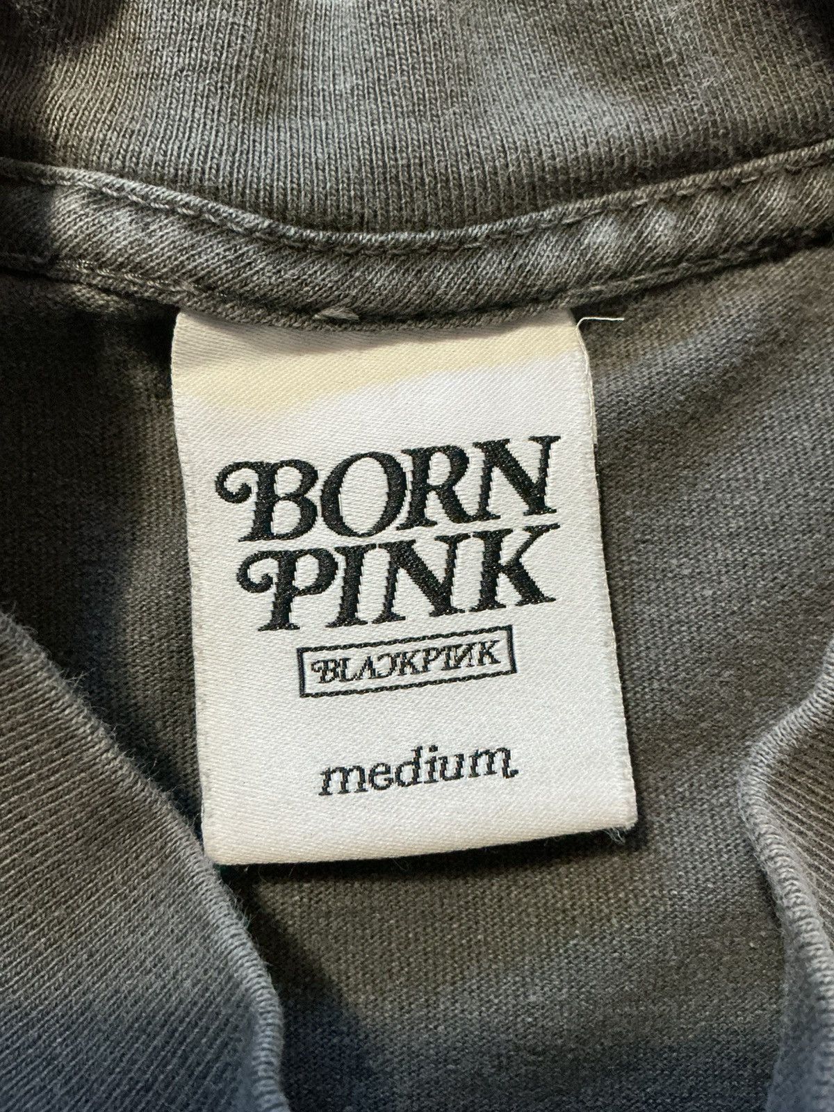 Other Blackpink X VERDY Born Pink Official Exclusive T-Shirt Size US M / EU 48-50 / 2 - 7 Thumbnail