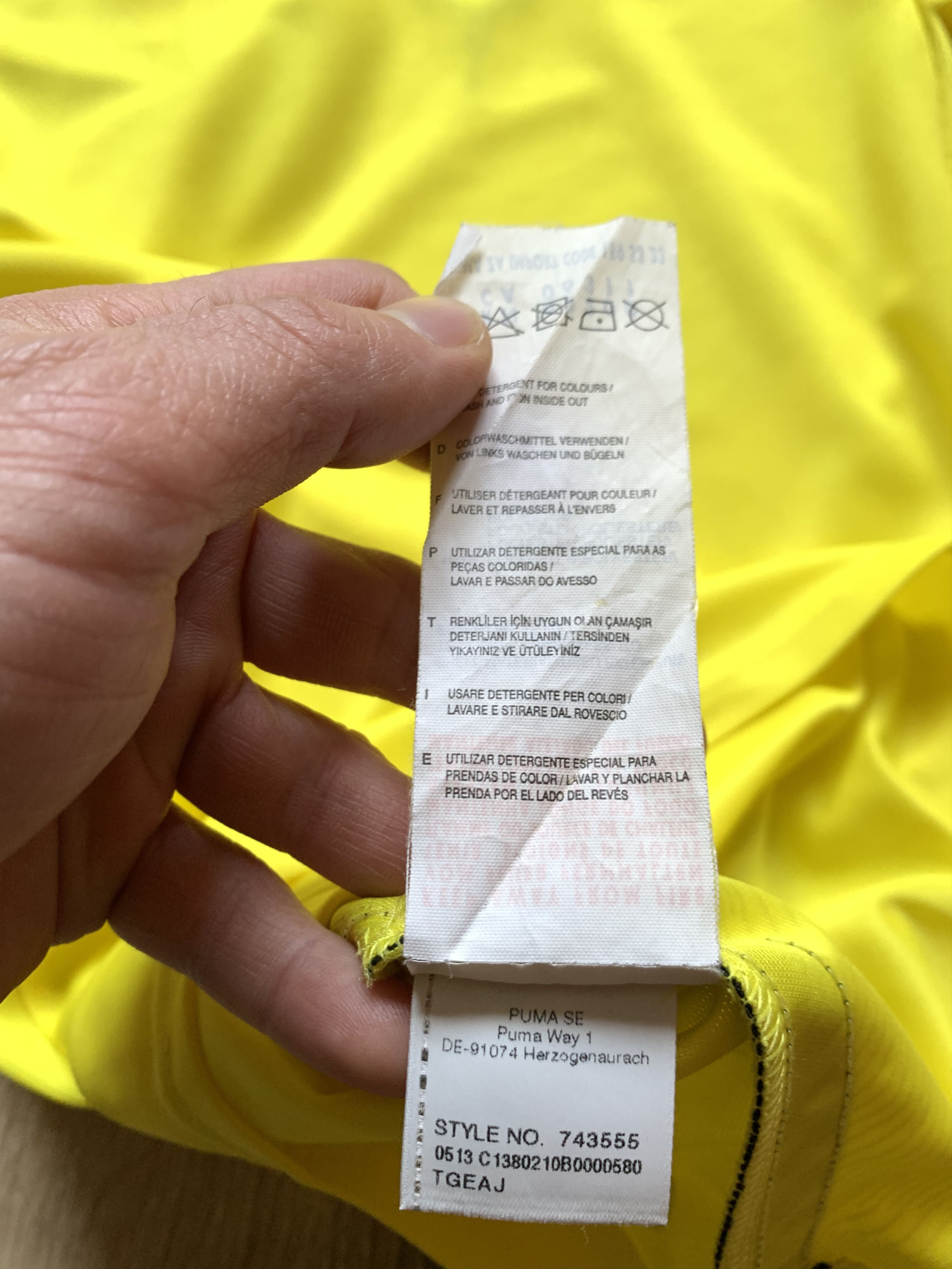 Puma × Vintage Vintage Puma Borussia Dortmund Football Jersey #11 Reus Size US S / EU 44-46 / 1 - 12 Thumbnail