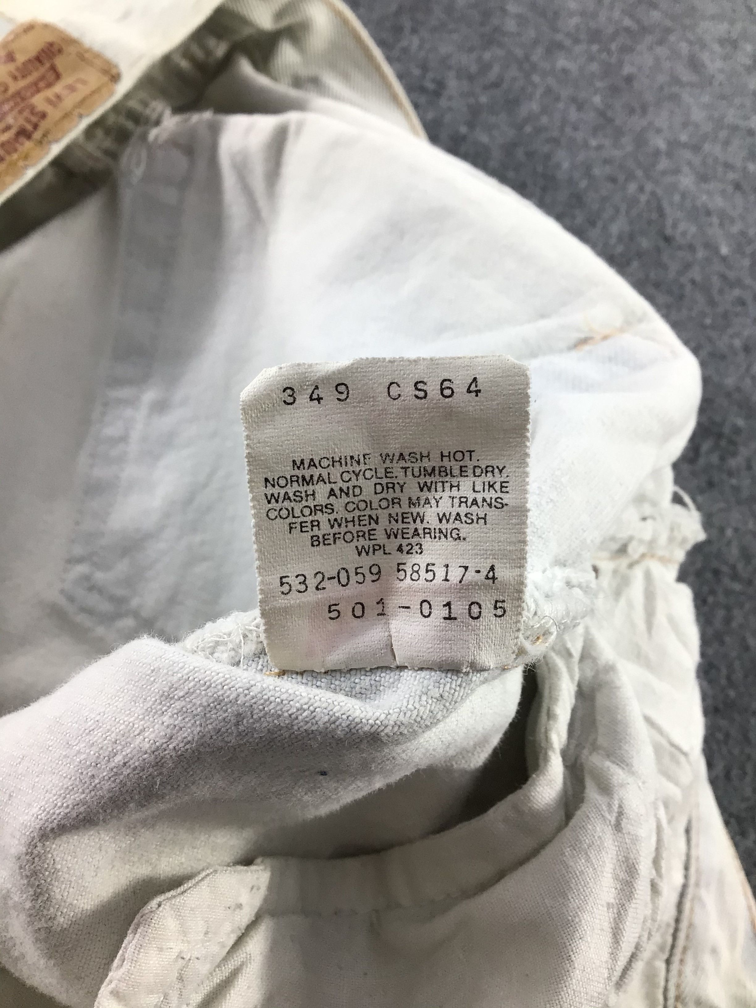 Levi's Vintage 90s Levis 501 Jeans-J805 Size US 35 - 13 Thumbnail