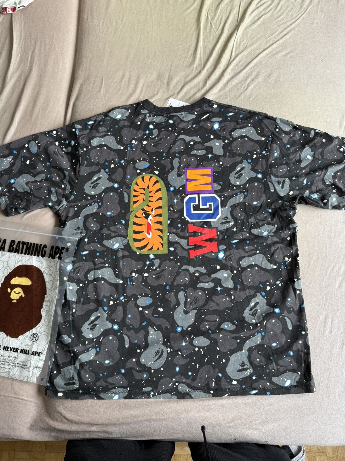 Bape 3XL Space camo full shark tee Size US XXL / EU 58 / 5 - 10 Thumbnail
