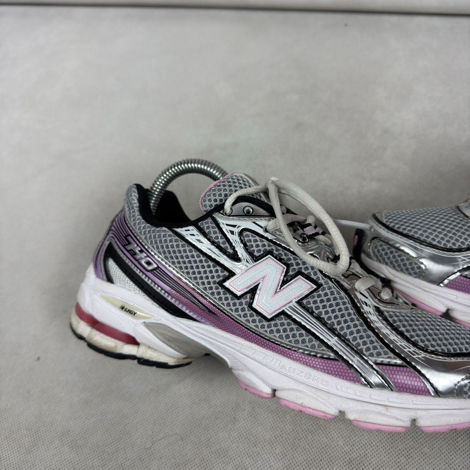 New Balance New Balance 740 Sneakers Shoes 5.5 Size US 5.5 / EU 38 - 7 Thumbnail