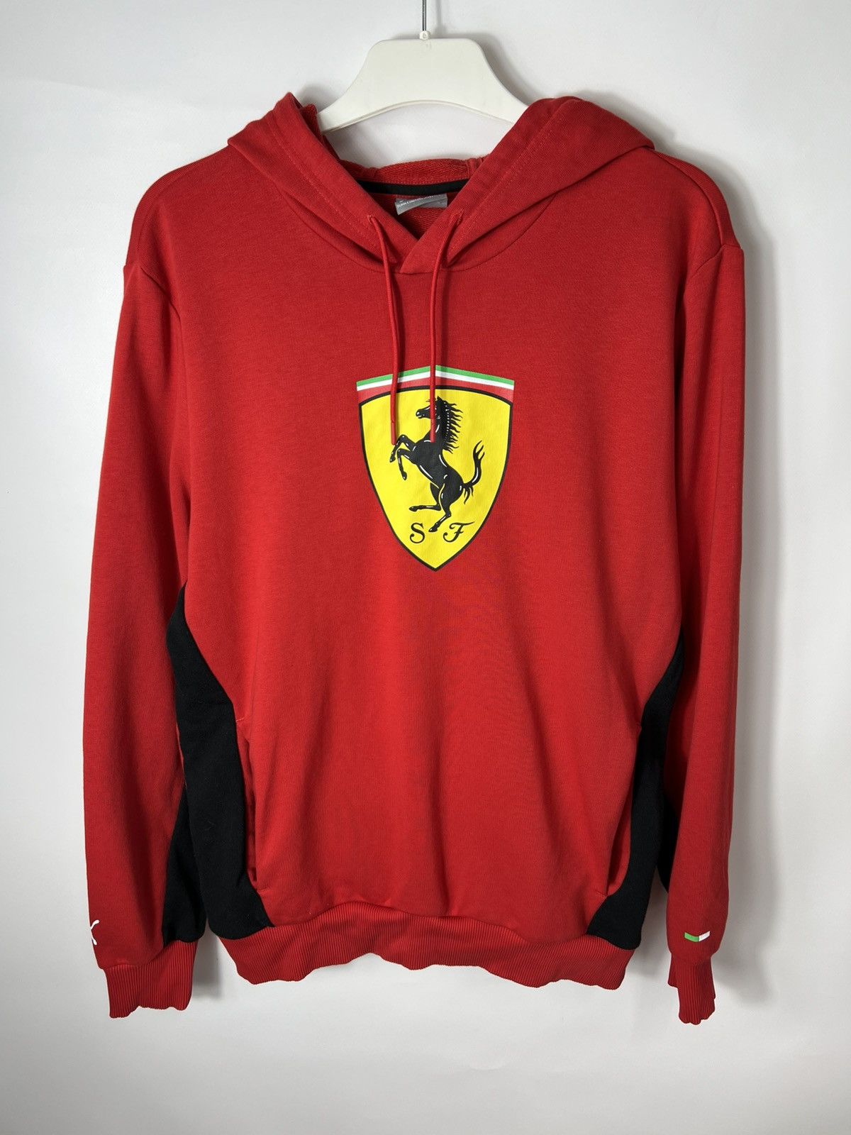 Ferrari × Puma Vintage streetwear y2k sk8 racing Puma Ferrari Hoodie Size US M / EU 48-50 / 2 - 1 Thumbnail