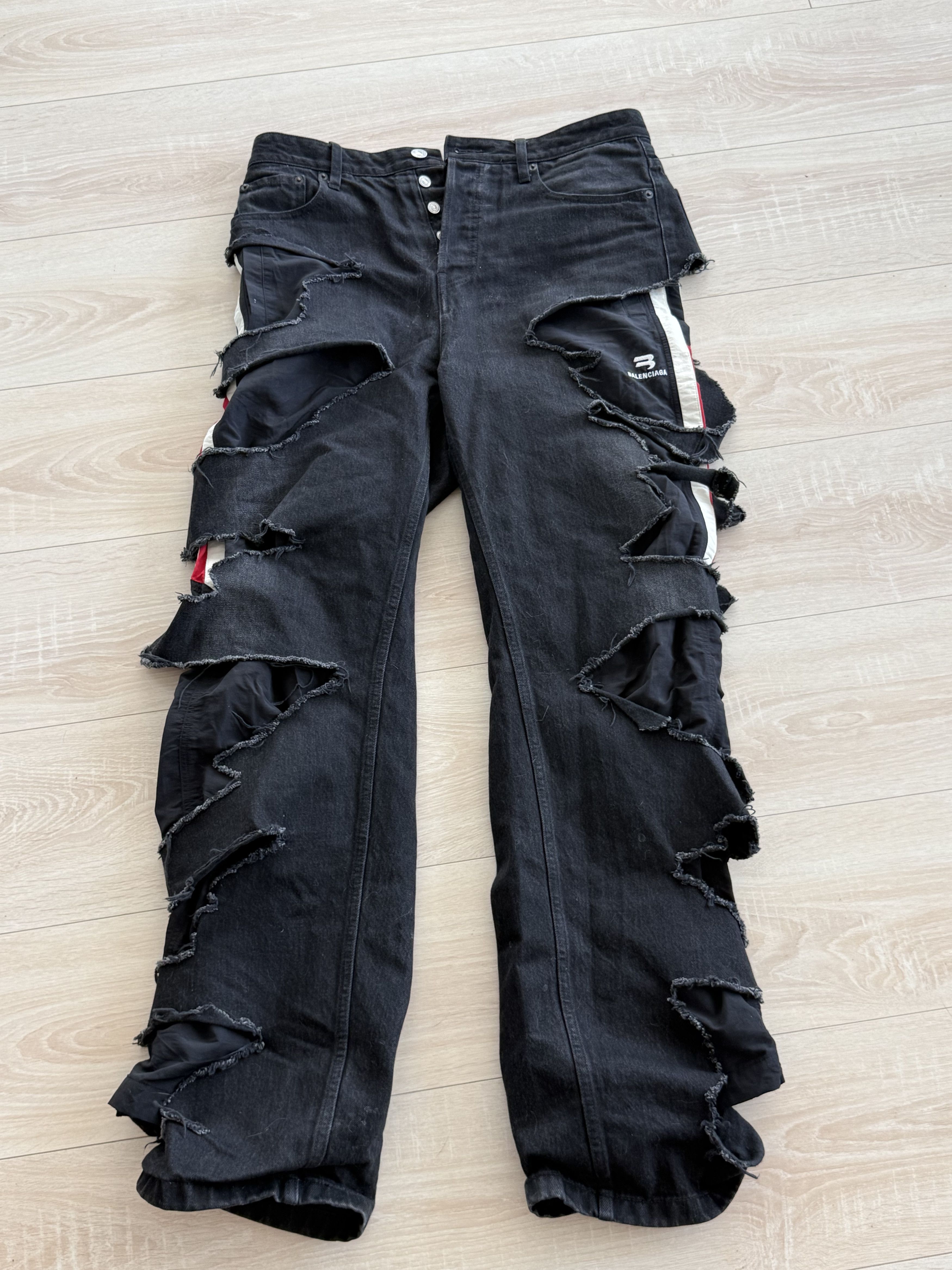 Balenciaga Balenciaga Hybrid Slashed Jeans Size US 32 / EU 48 - 1 Thumbnail