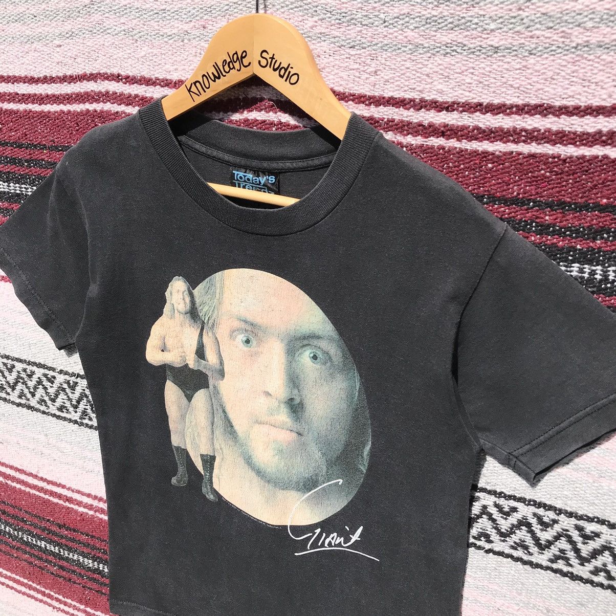 Vintage × WCW/nWo Vintage 1998 The Giant WCW Wrasler Tee Big Show SunFaded Size US S / EU 44-46 / 1 - 6 Thumbnail