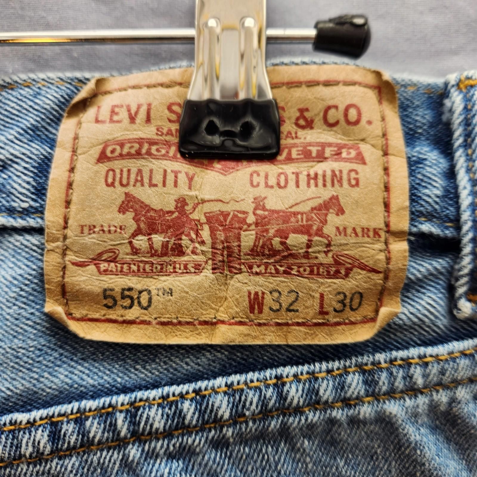 Levi's Levis 550 Relaxed Fit Light Wash Jeans 32x30 Blank Tab Size US 32 / EU 48 - 9 Thumbnail