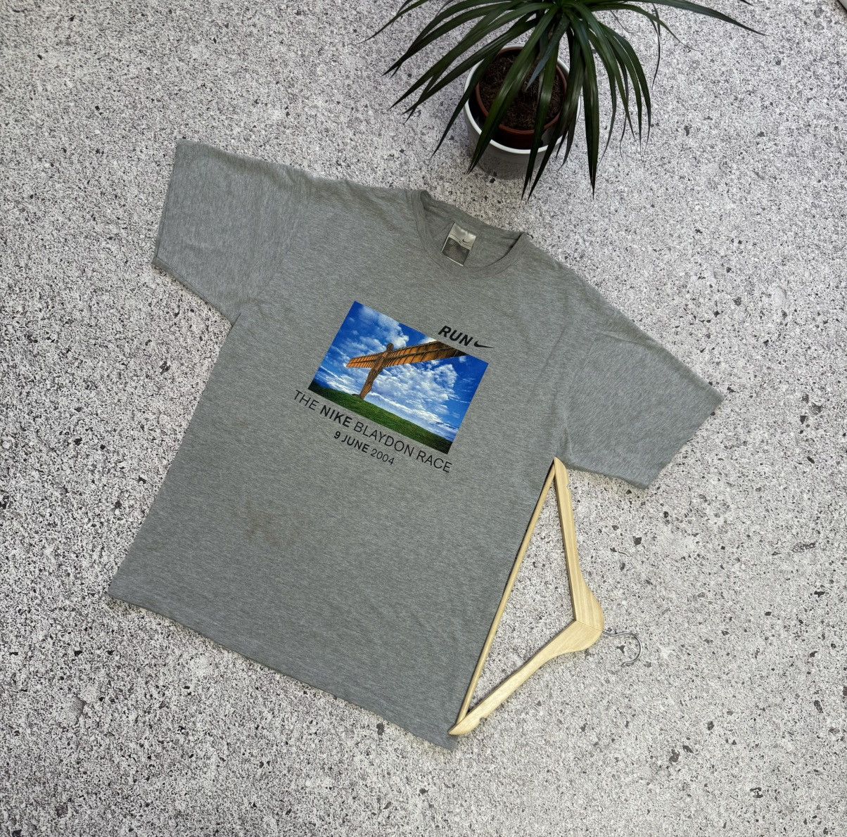 Nike × Vintage Vintage 2004 Nike The Blaydon Race Running T-shirt Size US XL / EU 56 / 4 - 1 Thumbnail