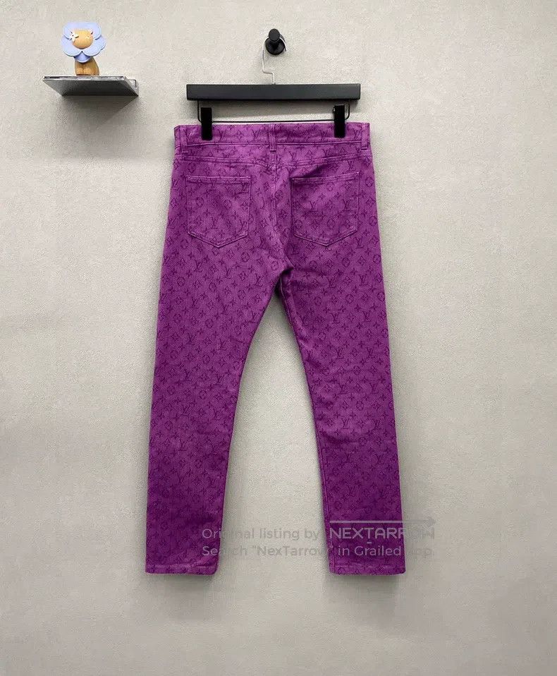 Louis Vuitton Louis Vuitton Full logo purple jeans Size US 30 / EU 46 - 2 Thumbnail
