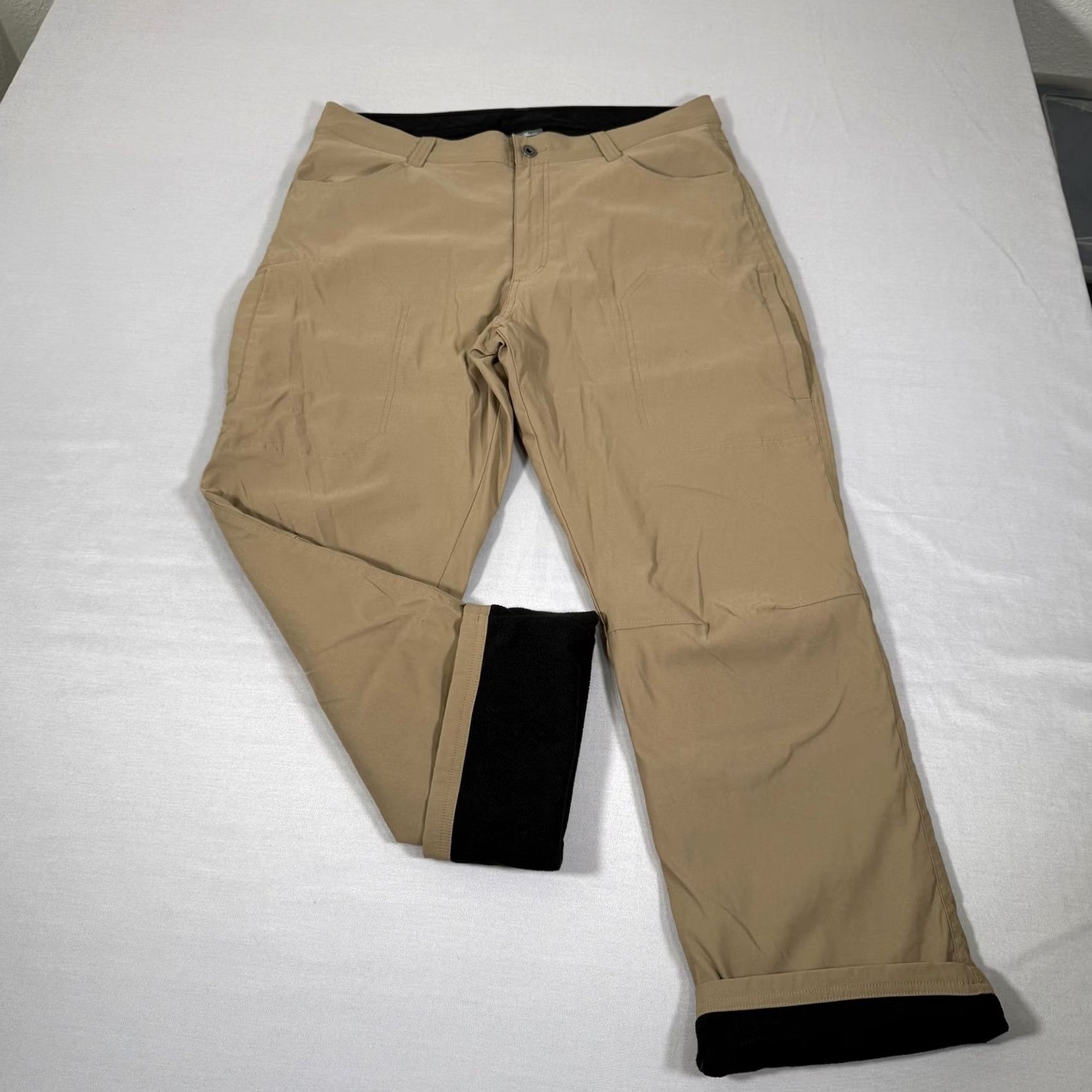 Eddie Bauer Eddie Bauer Pants Mens 36x30 Beige Fleece-Lined Straight Fit Outdoor Chino Casual Regular 36x30 Mens Beige Logo Pockets Zipper Belt Loops Vintage: No Size US 36 / EU 52 - 2 Thumbnail