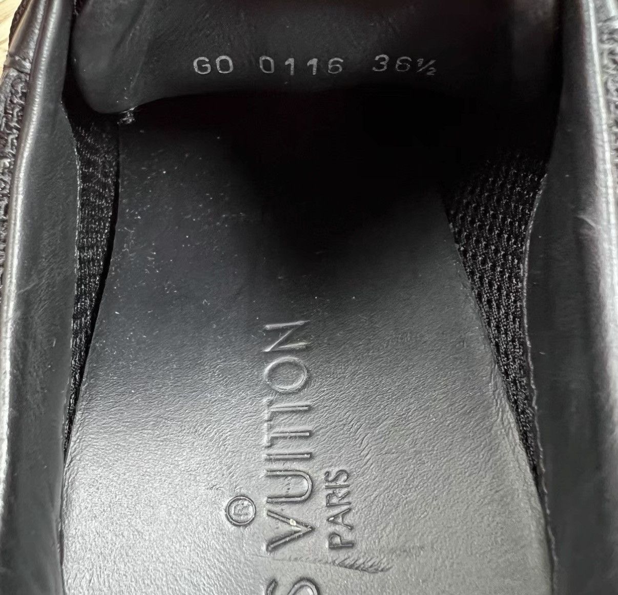 Louis Vuitton LV Run Away Black Sneakers J41 Size US 6.5 / IT 36.5 - 6 Thumbnail