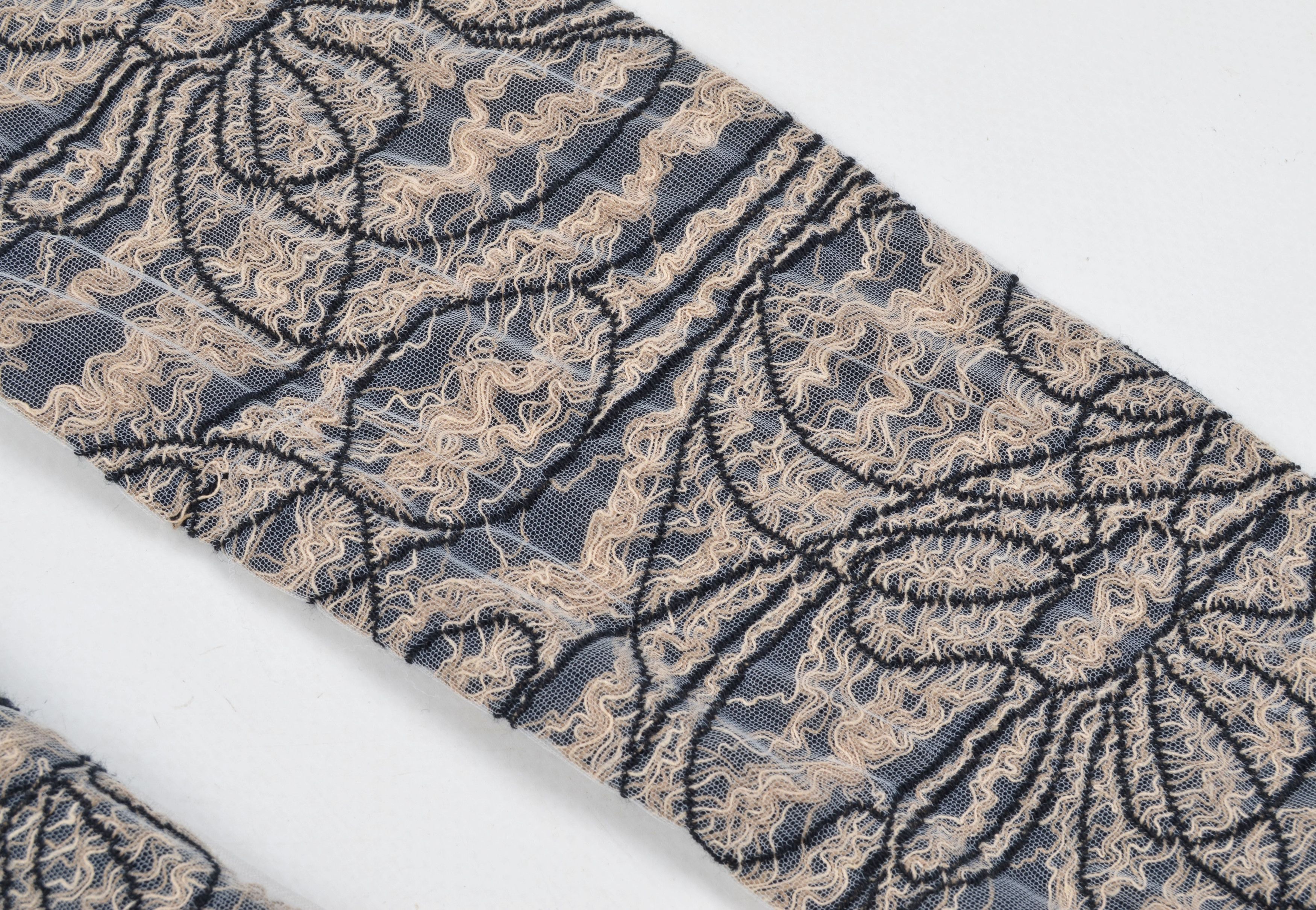Designer × Vintage Vintage Smoothly Mesh Embroidered Turtleneck Top Size S / US 4 / IT 40 - 4 Thumbnail