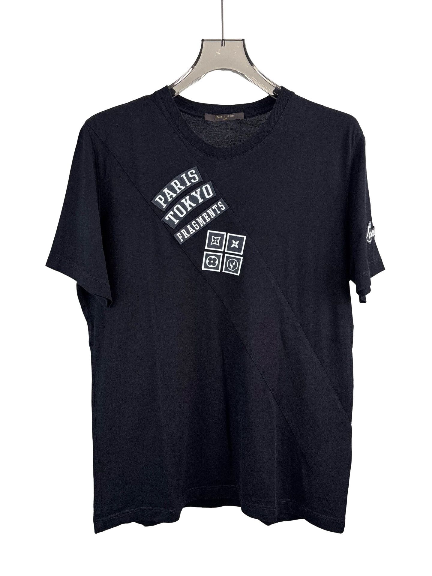 Louis Vuitton Louis Vuitton x Fragment Design Patch T-Shirt XL Size US XL / EU 56 / 4 - 1 Thumbnail