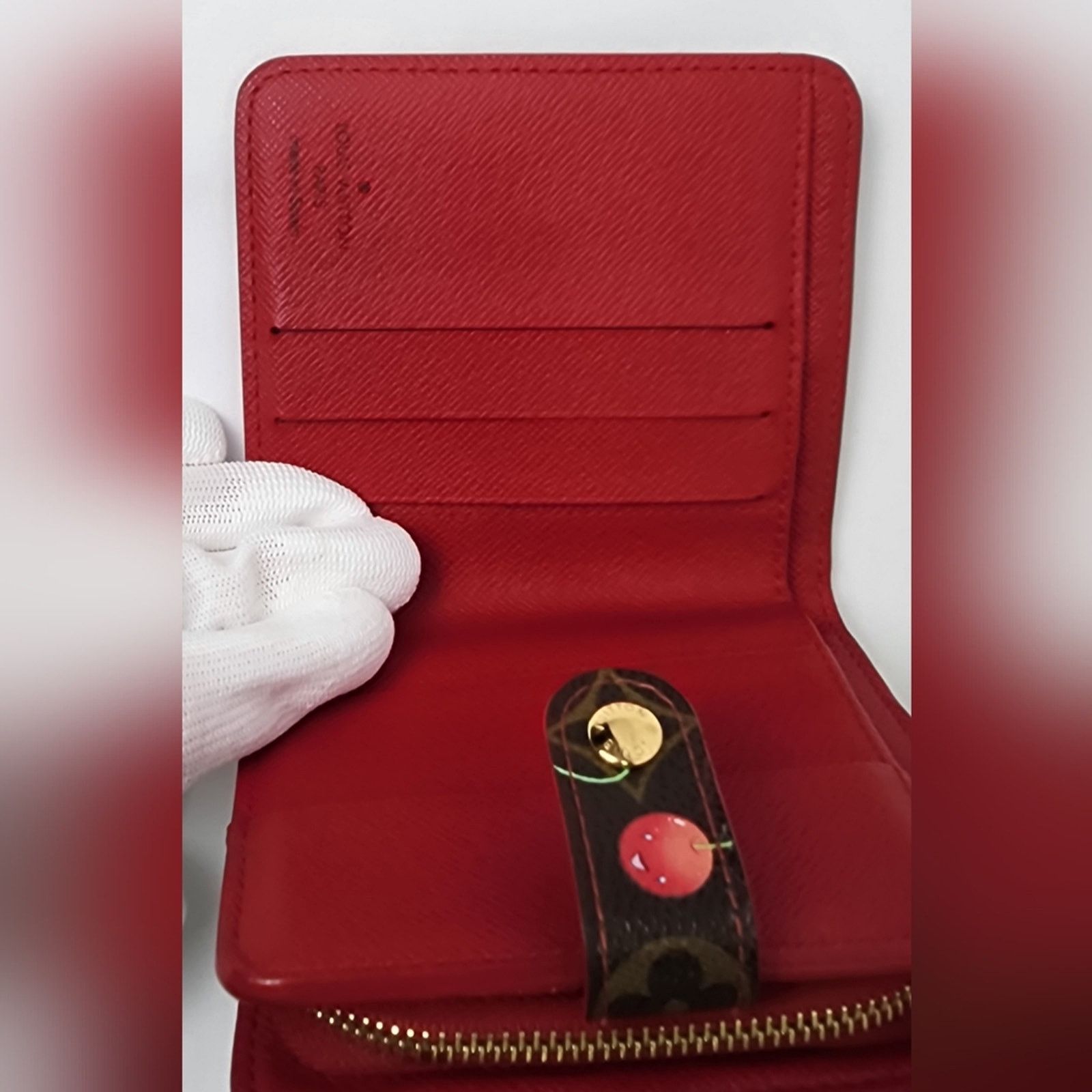 Louis Vuitton Louis Vuitton Limited Edition Murakami Cerises Zippy Wallet Size ONE SIZE - 10 Thumbnail