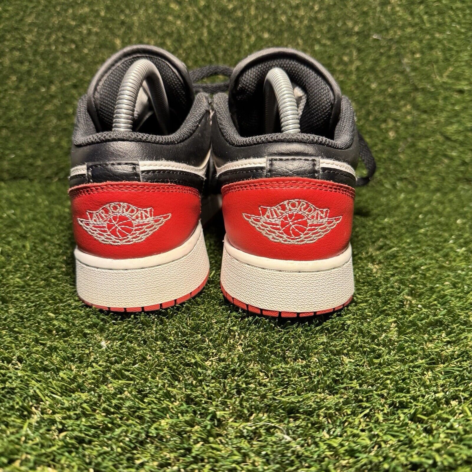 Jordan Brand Size 5 (GS) - Air Jordan 1 Low Bred Toe Size US 5 / EU 37 - 7 Thumbnail