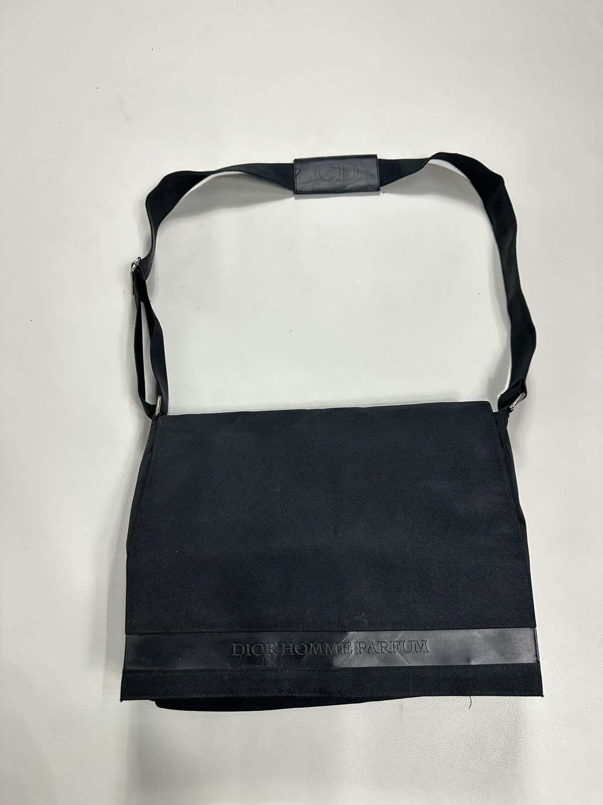 Christian Dior Monsieur Dior Homme Parfums Crossbody Messenger Bag Size ONE SIZE - 1 Thumbnail
